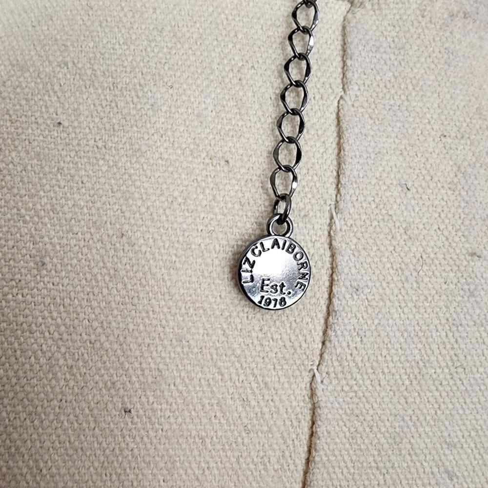 Silver Oval Pendant/Earrings Set - Picture 5 of 10